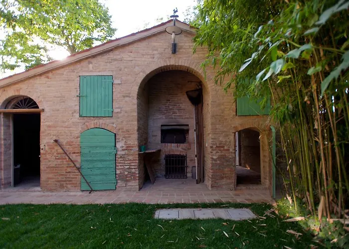 Casa Delle Meridiane Bed & Breakfast 3*